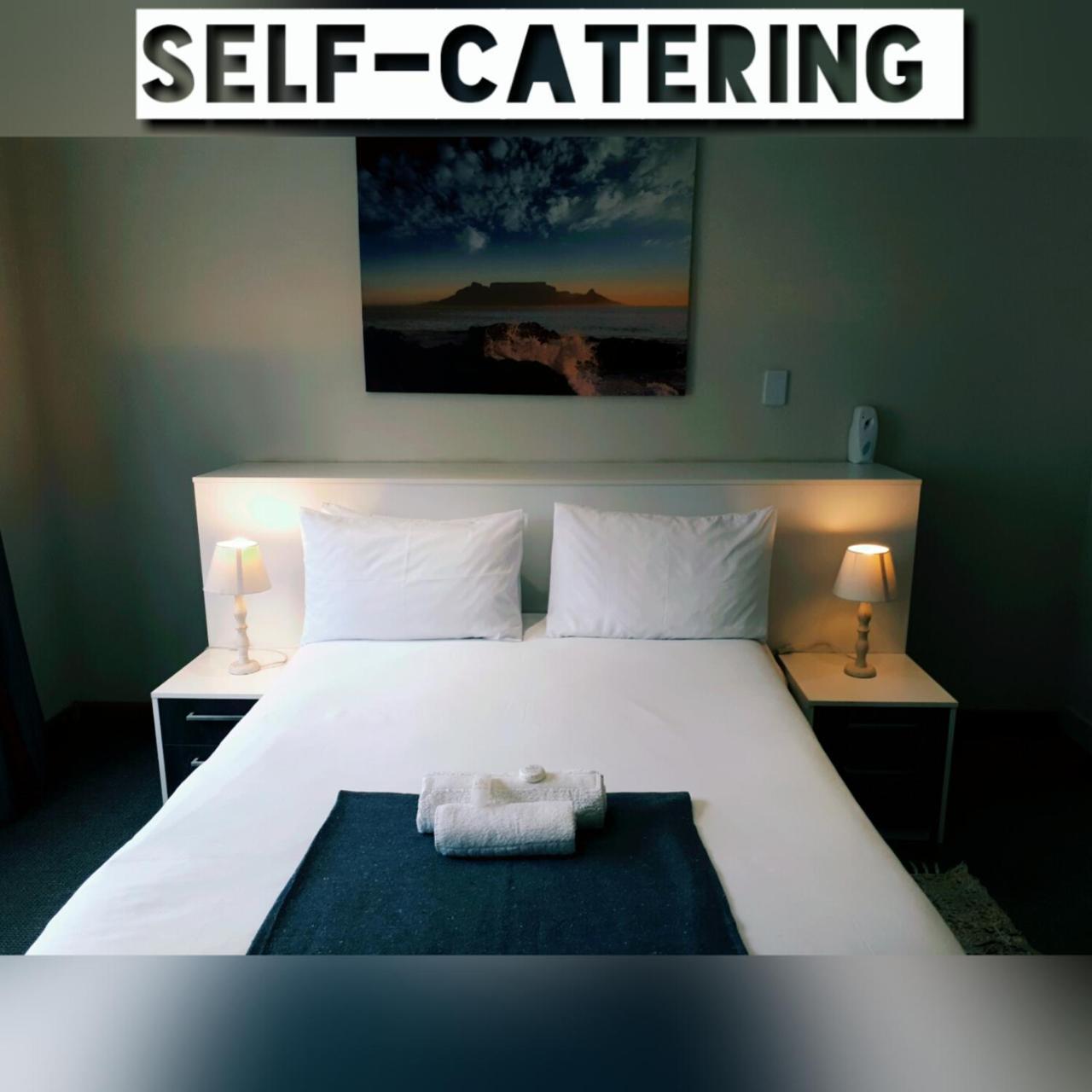 Midrand Guesthouse - Tasa Ngoại thất bức ảnh
